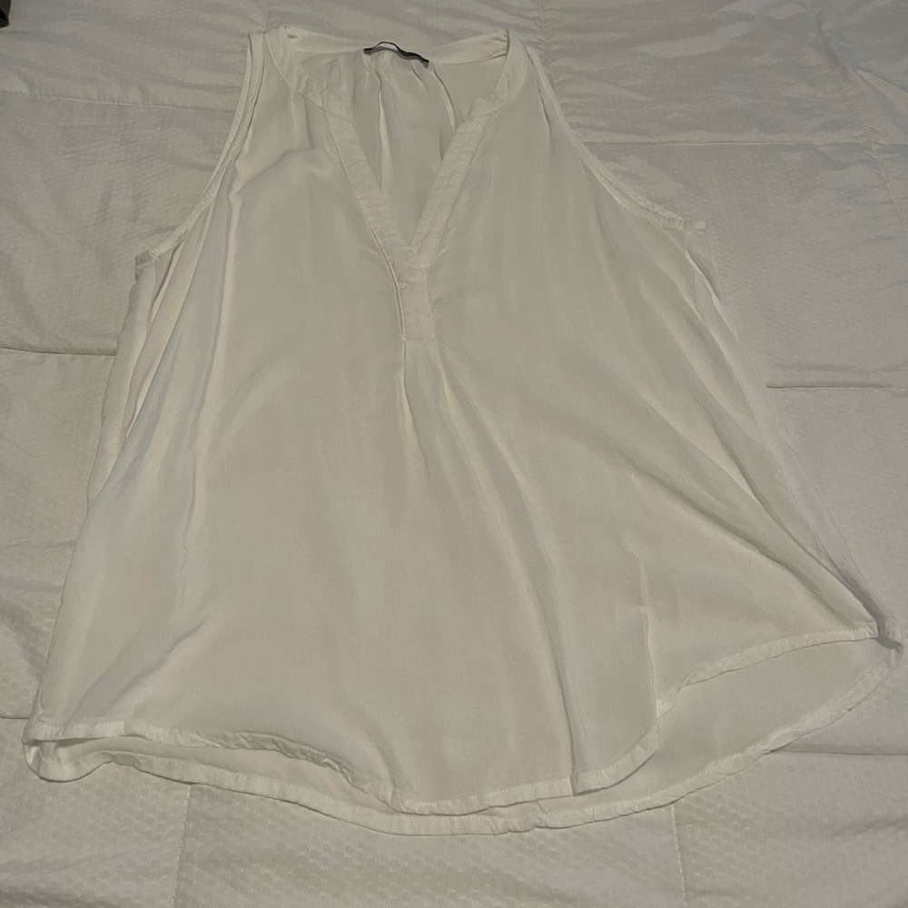 White Mango v-neck dress tank